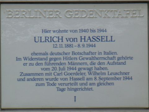 Gedenktafel für Ulrich von Hassell, 9.7.2008, Foto: KHMM