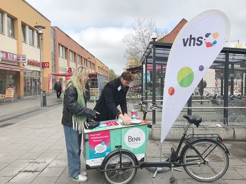 Umfrage vor Ort in Buch