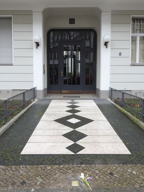 Hauseingang Nassauische Str. 53