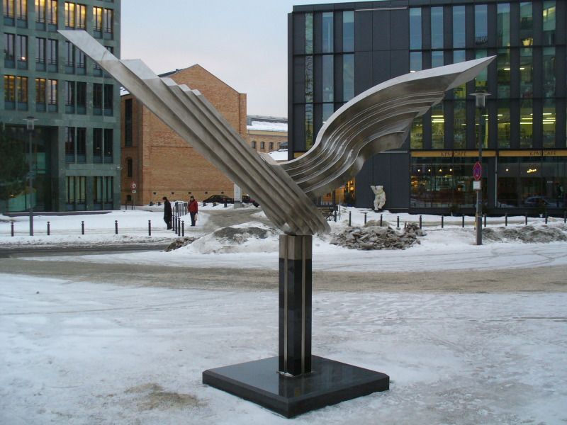 Woge mit gegenläufigen Flügeln, 8.2.2010, Foto: KHMM