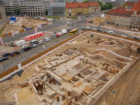 Reste des ehemaligen Elektrizitätswerkes an der Spandauer Straße, Grabung Molkenmarkt (Bild: Landesdenkmalamt Berlin, Michael Malliaris)