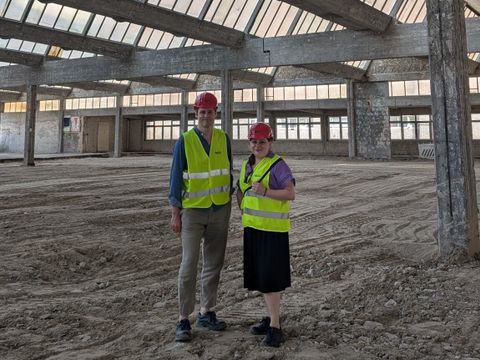 Matthias Menger (Geschäftsführer von ringberlin) und Bezirksstadträtin Eva Majewski (Bild: Eva Majewski)