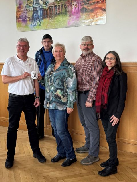 Foto (v.l.n.r.): Torsten Laße (1. Vorsitzender Wassersport-Club Havel e.V.), Sven Adrian (AfD) , Kerstin Köppen (BVV-Vorsteherin), Detlef Trappe (CDU), Andrea Behnke (Bündnis 90/Die Grünen) (Bild: BA Rdf)