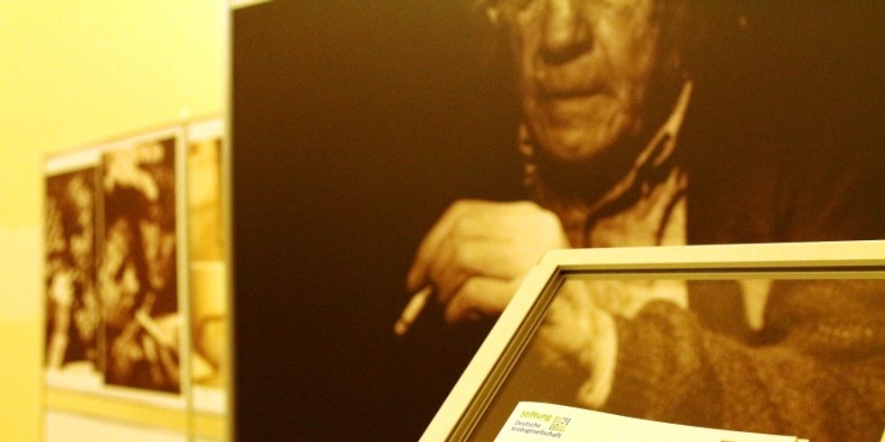 „4min-15sek“ – Gesundheitsverwaltung zeigt Fotoausstellung zum Thema Rauchen