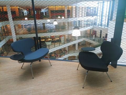 Im 6. Stock des Verwaltungsgebäudes (Bild: Stephan Schikorra)