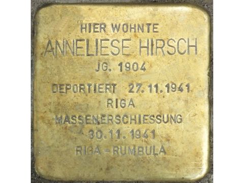 Stolperstein Anneliese Hirsch (Bild: Stolpersteine-Initiative CW, Hupka)