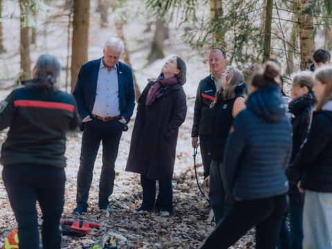 Girls'Day 2026: Führung im Beisein von Bundeslandwirtschaftsminister Alois Rainer und Gunnar Heyne, Direktor der Berliner Forsten (Bild: Rainer Keuenhof)