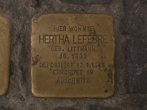 Stolperstein Hertha Lefébre, 03.10.2012