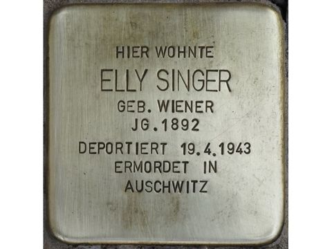 Stolperstein Elly Singer (Bild: Stolpersteine-Initiative CW, Hupka)