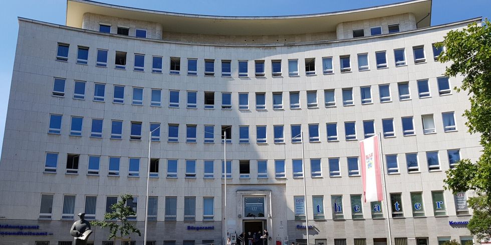 Frontansicht Bürgeramt Hohenzollerndamm