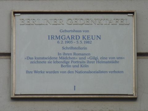 Gedenktafel für Irmgard Keun, 4.3.2011, Foto: KHMM