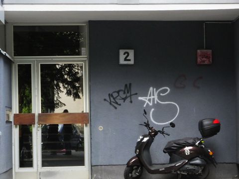 Hauseingang Grainauer Str. 2