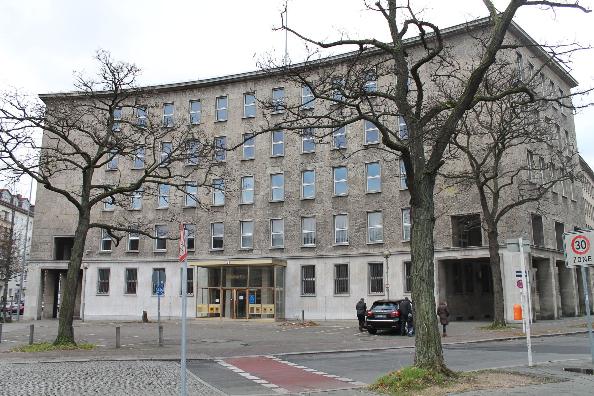 Fehrbelliner Platz 3, Kiezspaziergang 12.12.2015