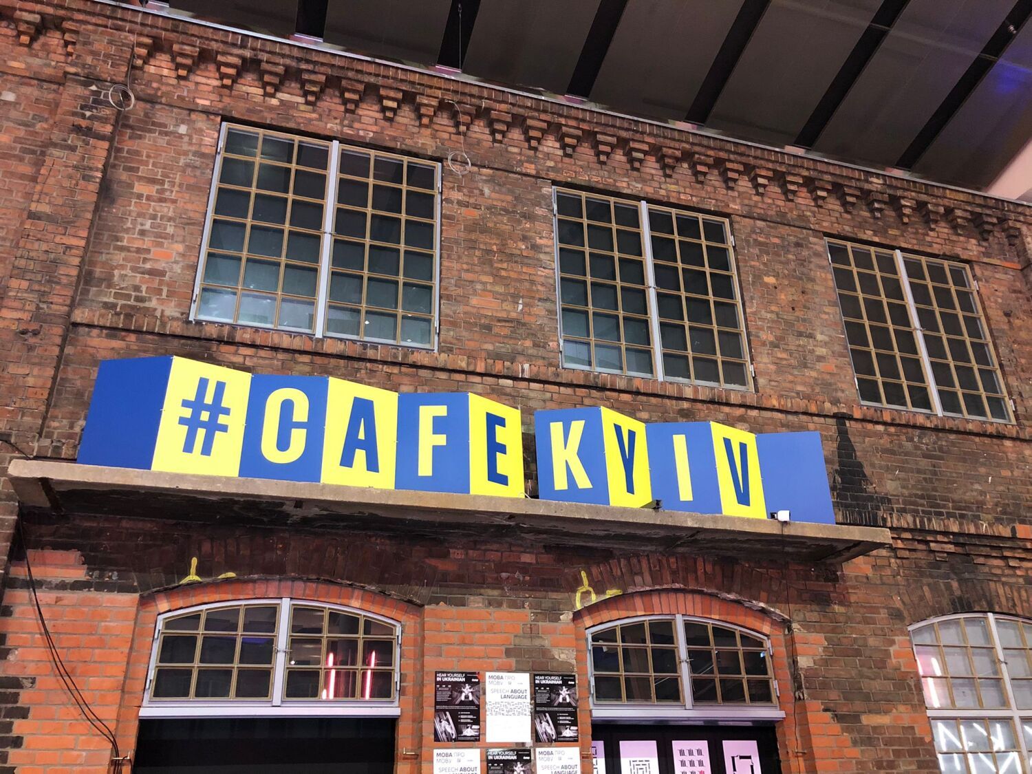 Netzwerktreffen "Café Kyiv" am 19.02.2024 im "Colosseum", Prenzlauer Berg