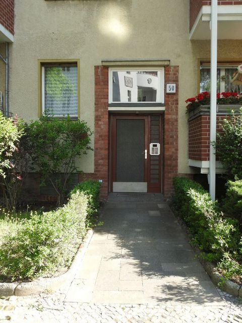 Hausansicht Warmbrunner Str. 50 (Bild: Stolpersteine-Initiative CW, Hupka)