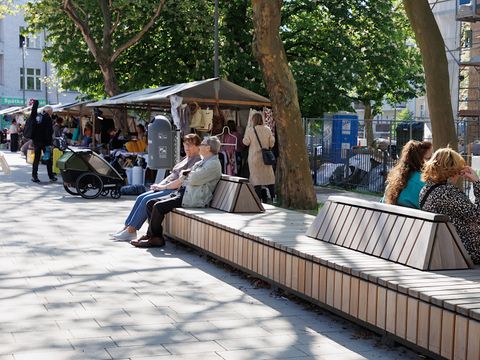 Flohnmarkt zur Einweihung des Roedeliusplatzes
