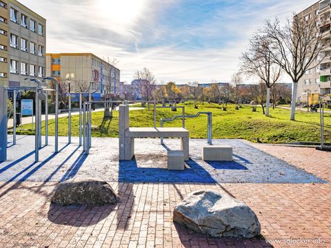 Parkour- und Calisthenics-Anlage im Kosmosviertel