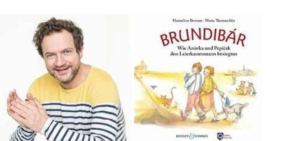 Der Schauspieler Nicolai Tegeler liest aus "Brundibár".