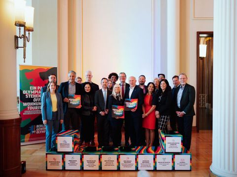 Übergabe der „Bürgercharta für Olympia“ an den Berliner Senat
