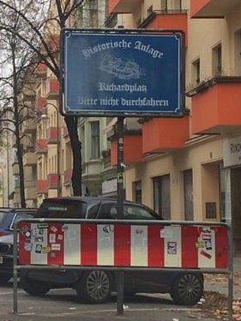 Historischesschild FGS Berlin
