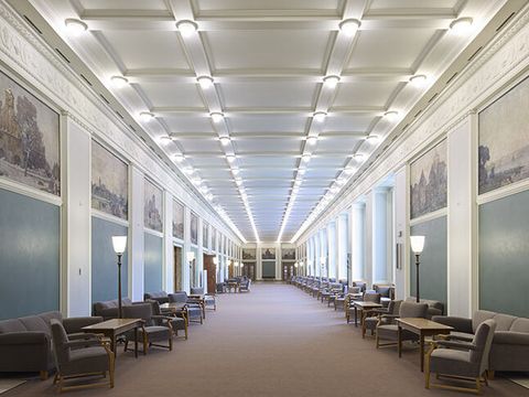 Rathaus Berlin-Schöneberg, Brandenburghalle