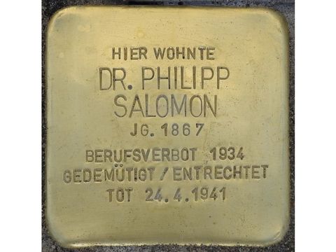 Stolperstein Dr. Philipp Salomon (Bild: Stolpersteine-Initiative CW, Hupka)