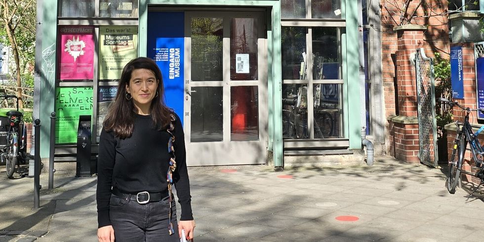 Die Kulturwissenschaftlerin und Stadtforscherin Natalie Bayer leitet seit 2018 das Bezirksmuseum