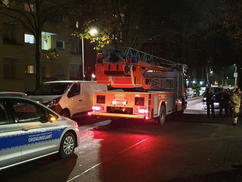 Zusammenarbeit des Ordnungsamtes Steglitz-Zehlendorf und der Berliner Feuerwehr (Bild: Ordnungsamt Steglitz-Zehlendorf)