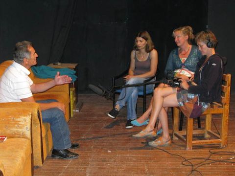 Das Theater der Erfahrungen steht auch mal vor der Kamera, hier für den Film „Theater ist meine Heimat“