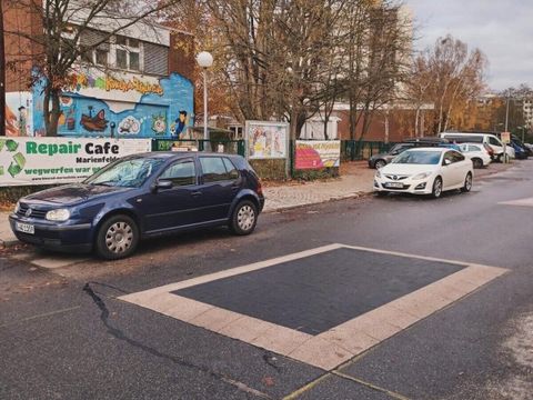 Aufpflasterung Tirschenreuther Ring (Bild: Bezirksamt Tempelhof-Schöneberg)