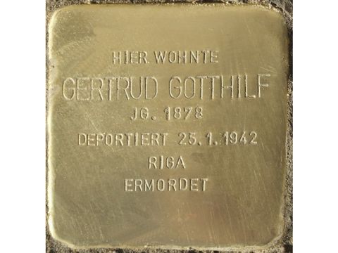 Stolperstein Gertrud Gotthilf (Bild: Stolpersteine-Initiative CW, Hupka)