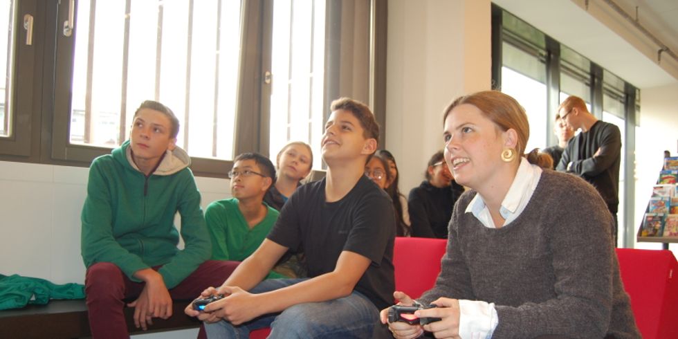 Eröffnung der Gaming Zone mit Kulturstadträtin Clara Herrmann