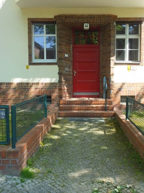 Hausansicht Salzbrunner Str. 44 (Bild: Stolpersteine-Initiative CW, Hupka)