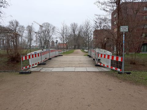 Fußgängerbrücke Pulvermühle VII (Bild: SenMVKU)
