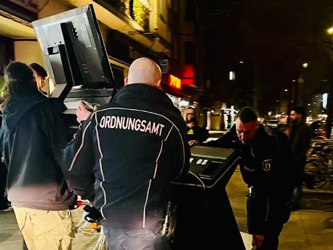 Im Zuge der Kontrollen wurden insgesamt neun Geldspielgeräte – darunter drei sogenannte Auftischgeräte – beschlagnahmt