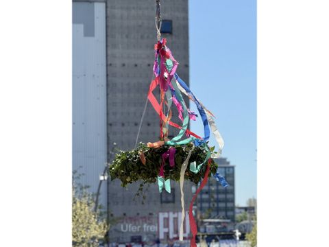 Richtkranz beim Richtfest der Kreativwerkstatt am Kaisersteg