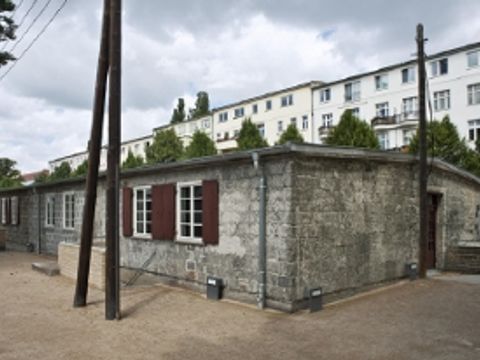 Dokumentationszentrum02