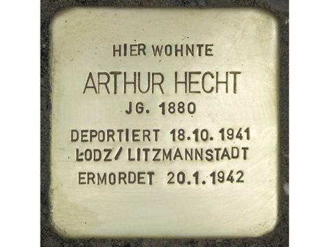 Stolperstein Arthur Hecht, Foto:H.-J. Hupka, 2014