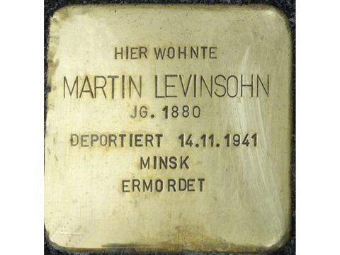 Stolperstein Martin Levinsohn (Bild: Stolpersteine-Initiative CW, Hupka)