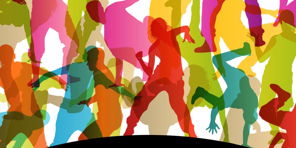 Aktive junge Männer und Frauen tanzen - Silhouetten