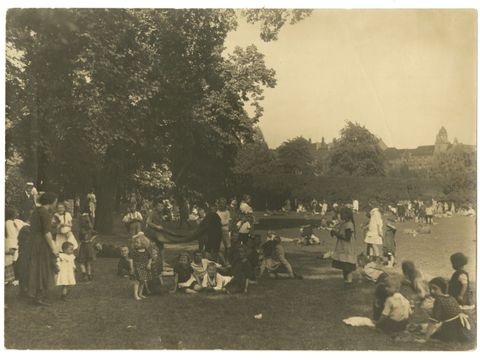 Der Lietzenseepark in den 1920er-Jahren (Bild: Erwin Barth)