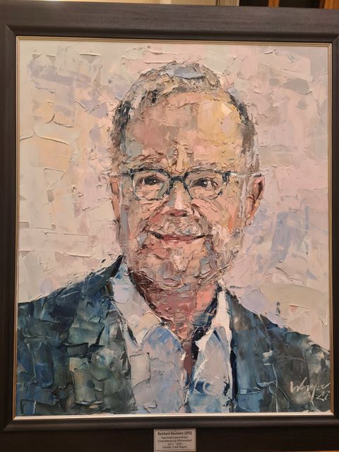 Monika Thiemen (SPD), 2001-2011, Portrait von Guangqing Zhang nach einem Foto von Mathias Brauner (Bild: Bezirksamt, KHMM)