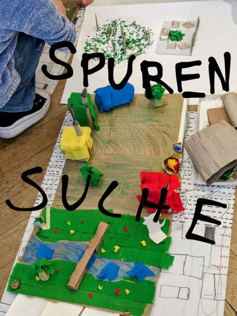 Andrea Pichl – Geschichte findet statt. / Workshop: Geschichte gestapelt – EINE SPURENSUCHE