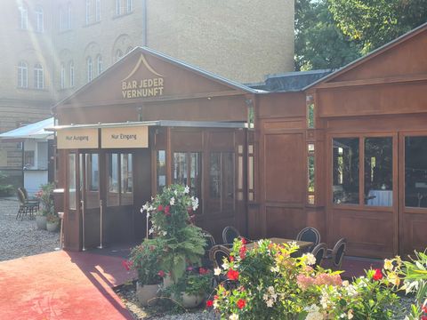 Die Bar jeder Vernunft