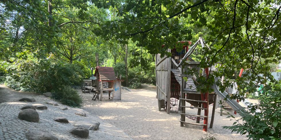 Spielplatz Pfalzburger Straße 19c