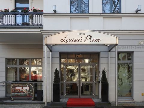 Hausansicht Kurfürstendamm 160 (Bild: Stolpersteine-Initiative CW, Hupka)