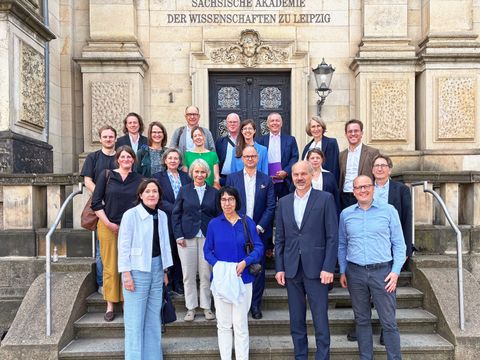 Die Amtsleitungskonferenz der VDL vor der sächsischen Akademie der Wissenschaften zu Leipzig