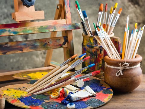 Farben_und_Pinsel