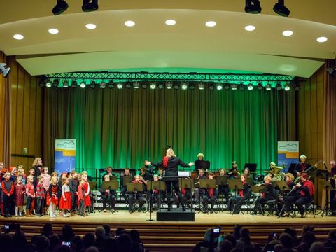 Das Weihnachtskonzert im Ernst-Reuter-Saal (Bild: BA Reinickendorf)