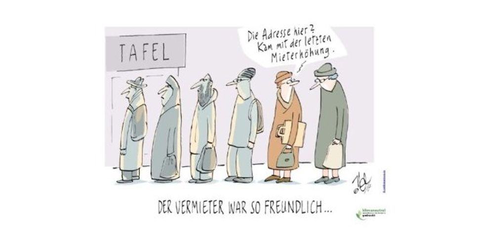 Mehrere Leute stehen bei der Tafel aufgrund der neuen Mieterhöhung an